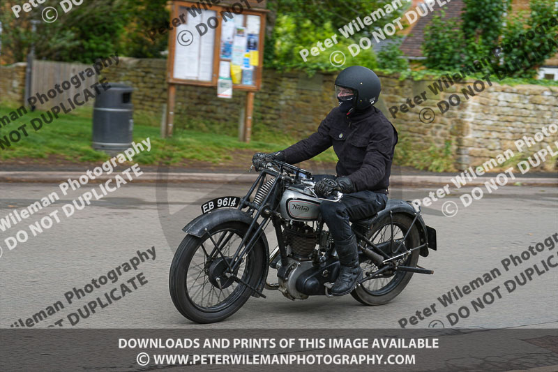 Vintage motorcycle club;eventdigitalimages;no limits trackdays;peter wileman photography;vintage motocycles;vmcc banbury run photographs